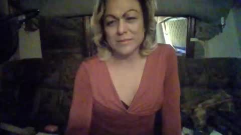 honeybfly99 online show from February 15, 12:11 pm