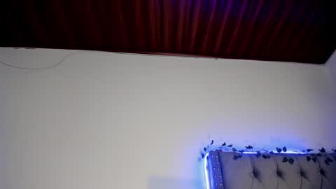 Snapshot of honeyco5 chatting on December 23, 1:29 am PAULA  online show from December 23, 1:29 am