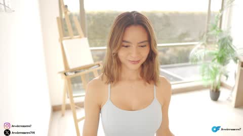 Jessie   online show from January 5, 5:09 pm