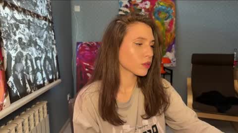 Snapshot of honeyed_hazze chatting on June 25, 3:38 pm honeyed_hazze online show from June 25, 3:38 pm
