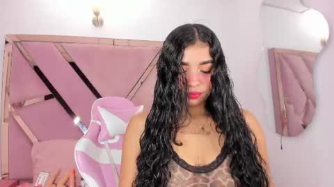 Snapshot of honeyht chatting on July 20, 12:07 pm honeyht online show from July 20, 12:07 pm
