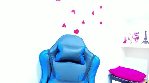 HONEY LUXE online show from March 13, 6:09 am