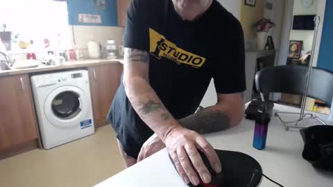 honeymaster290 online show from November 17, 10:21 am