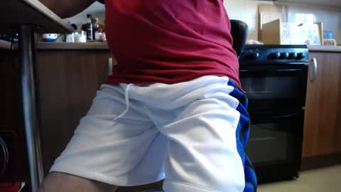 Snapshot of honeymaster290 chatting on June 29, 7:47 am honeymaster290 online show from June 29, 7:47 am