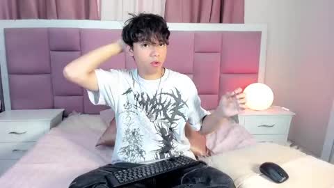 honeymoon_sariel online show from May 15, 1:29 pm