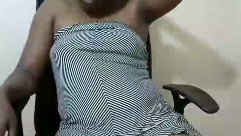 Snapshot of honeymuny chatting on October 26, 9:31 pm Honeymuny online show from October 26, 9:31 pm