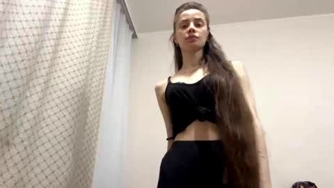 Snapshot of honeynyra chatting on April 6, 10:00 pm Sofia online show from April 6, 10:00 pm