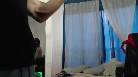 honeywhisper69 online show from September 27, 7:30 pm