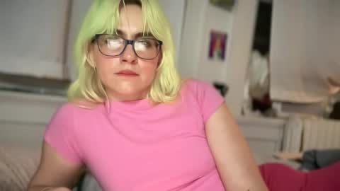 Emi Rose online show from November 22, 10:42 pm