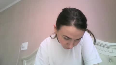 hootloove69 online show from January 10, 1:24 pm