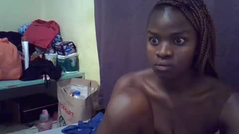 Snapshot of hope_terry chatting on March 9, 4:05 am hope_terry online show from March 9, 4:05 am