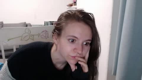 Snapshot of hope_xo chatting on May 4, 10:28 pm Hope online show from May 4, 10:28 pm