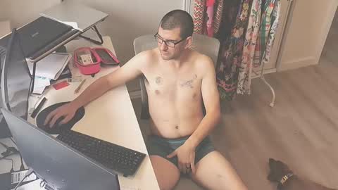 hopefulguy86 online show from December 4, 12:09 am