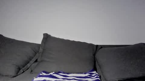 Snapshot of hornboy43 chatting on October 5, 7:12 pm Oliver Saints online show from October 5, 7:12 pm