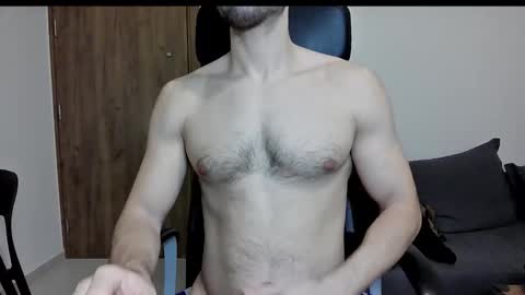 Snapshot of hornboy43 chatting on January 12, 6:24 pm Oliver Saints online show from January 12, 6:24 pm