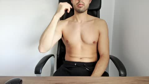 Snapshot of hornboy43 chatting on March 1, 2:08 pm Oliver Saints online show from March 1, 2:08 pm