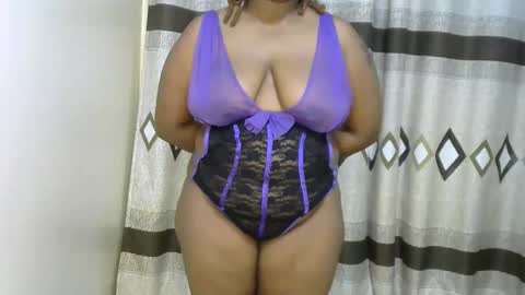 Snapshot of horney_soul chatting on October 16, 7:15 pm Bianca Spice online show from October 16, 7:15 pm