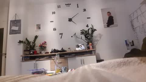 horneycumslutsucker online show from March 8, 2:15 am