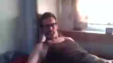 Snapshot of horneyjoe48 chatting on June 21, 11:18 pm joey online show from June 21, 11:18 pm