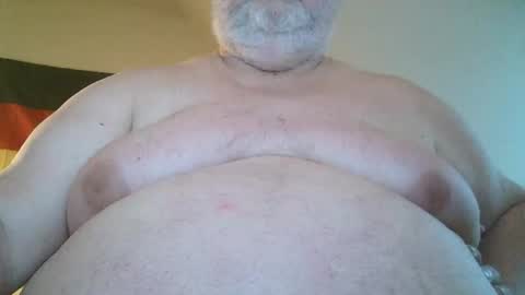 Snapshot of hornighorst726087 chatting on November 26, 3:24 pm hornighorst726087 online show from November 26, 3:24 pm