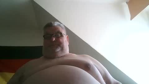 Snapshot of hornighorst726087 chatting on April 6, 9:43 am hornighorst726087 online show from April 6, 9:43 am