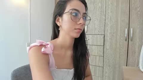 horny_adiction online show from October 24, 1:07 pm
