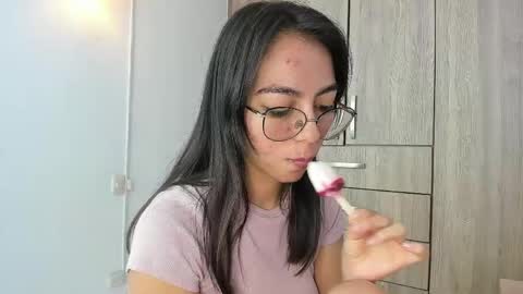 horny_adiction online show from May 11, 3:40 pm