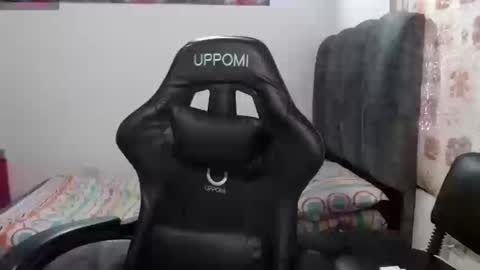 horny and daring online show from March 10, 2:22 pm