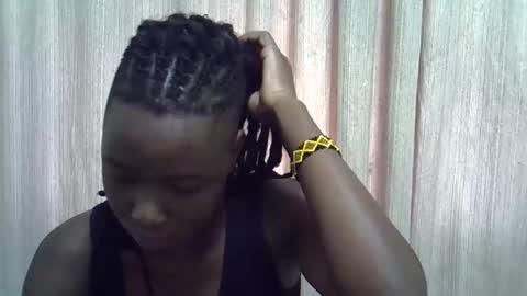 Leila online show from February 15, 2:14 pm