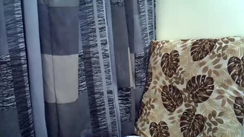 Snapshot of horny_baddie18 chatting on June 18, 6:34 pm Leila online show from June 18, 6:34 pm