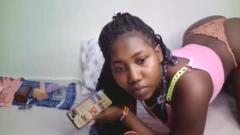 cutiey online show from April 12, 11:10 pm