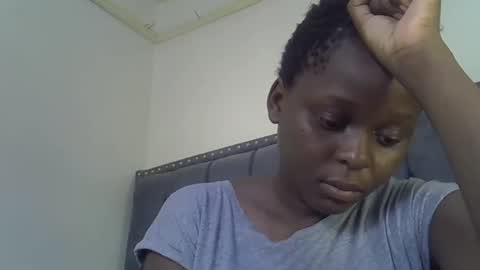 Snapshot of horny_ebony546069 chatting on December 18, 10:30 am horny_ebony546069 online show from December 18, 10:30 am