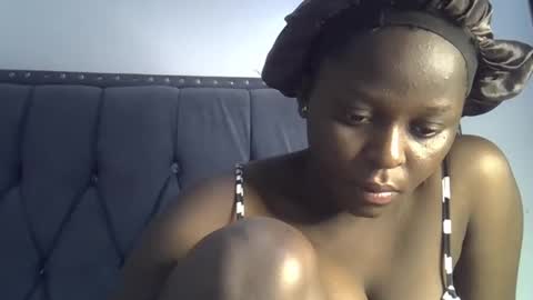 Snapshot of horny_ebony546069 chatting on December 26, 7:35 am horny_ebony546069 online show from December 26, 7:35 am