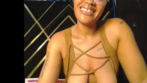 horny_ebonygirl_ online show from February 18, 11:55 pm