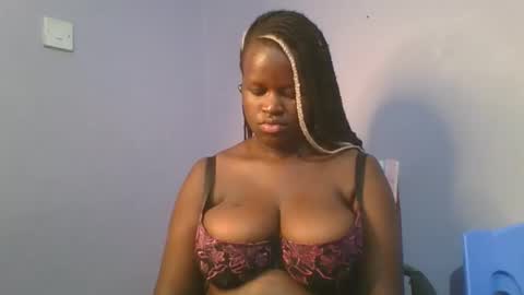 phanice online show from March 3, 5:18 pm