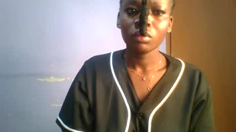 phanice online show from October 27, 3:21 am