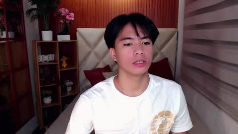 cum boy james online show from April 25, 12:52 pm