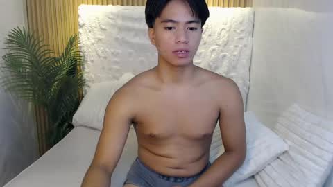 cum boy james online show from April 30, 12:17 am