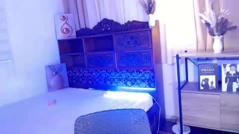 horny_joshxxx online show from April 21, 2:51 am