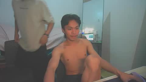 horny_kent4u online show from April 21, 7:28 pm
