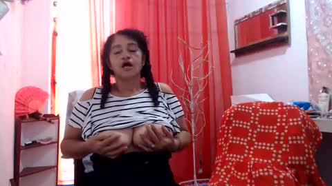 armina online show from June 8, 2:06 pm