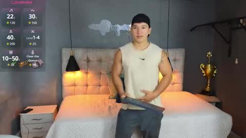 Snapshot of horny_nick18 chatting on September 19, 12:28 pm horny_nick18 online show from September 19, 12:28 pm