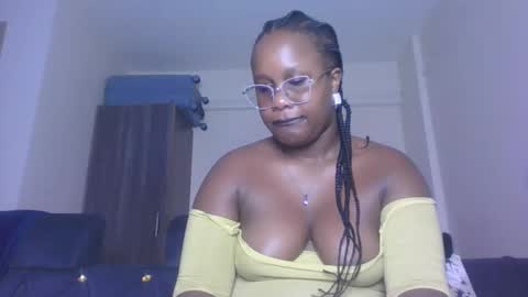 Lucy online show from May 24, 2:11 pm