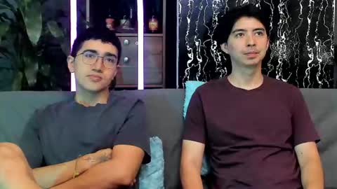 Snapshot of horny_twinks_guys chatting on June 22, 2:36 pm Alex and Camilo online show from June 22, 2:36 pm