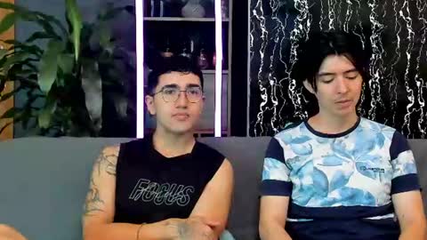 Snapshot of horny_twinks_guys chatting on July 21, 2:30 pm Alex and Camilo online show from July 21, 2:30 pm