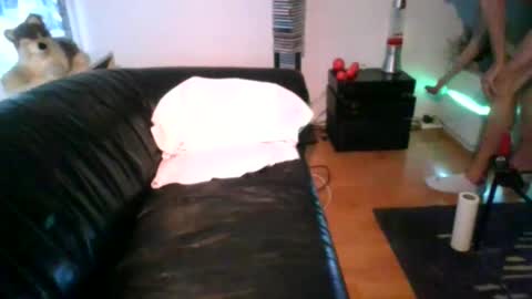 Snapshot of hornyandcum4u chatting on January 4, 3:17 pm Robbie online show from January 4, 3:17 pm