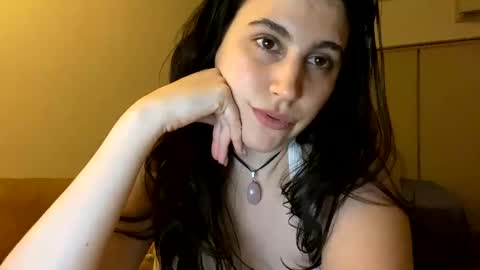 Snapshot of hornybaby675 chatting on December 11, 6:04 am Tina baby online show from December 11, 6:04 am