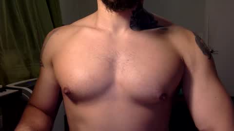 Snapshot of hornybbcxx chatting on January 2, 4:09 am hornybbcxx online show from January 2, 4:09 am