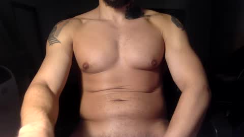Snapshot of hornybbcxx chatting on January 23, 3:16 am hornybbcxx online show from January 23, 3:16 am