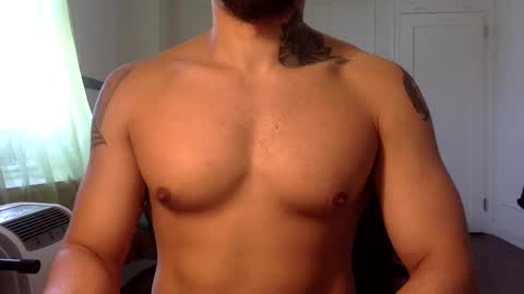 Snapshot of hornybbcxx chatting on January 26, 5:55 pm hornybbcxx online show from January 26, 5:55 pm